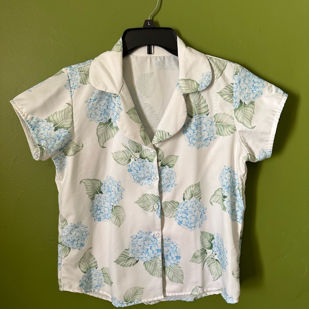 Vintage Floral Short Sleeve Button-Up Shirt